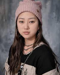 YoonJin Lee 이윤진 (@unee_yoonjinlee) • Instagram photos and videos