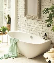 When you have a small bathroom, you may think that you're going to have to be very creative when it comes to design ideas. Modern Bathroom Ideas For Your Home In 2021