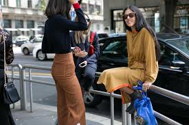 Some girls think that messy looks are not for formal events but exactly this hairstyle is very classic and elegant. Winter Hairstyles For Long Hair 3 Styles You Need To Try This Season