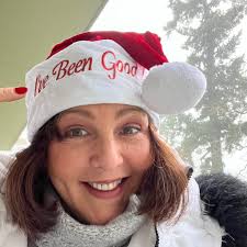 The most generous human I have ever met has now left us. Wallis Annenberg.  Her legacy of love, family, philanthropy, love of place and great  friendship has shown us all that from