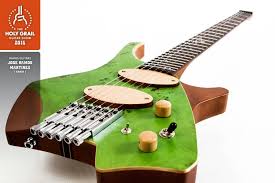 Exhibitor At The Holy Grail Guitar Show 2015 Jose Ramos Martinez Ramos Guitars Spain Http Www Ramosguitars Com Es Https Www Fa Guitarras Bajos Musica