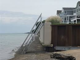 A Lakefront Town In Indiana Could Restrict Private Stair Access To The Shoreline Property Owners Are Not Pleased Chicago Tribune