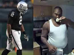 American football is enjoyed on see collegiate american football conferences for a list of all division i leagues, including those in fcs. Former Nfl Players Who Lost A Ton Of Weight After Retiring