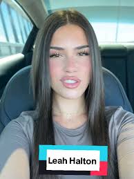 Leah Halton Вот