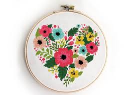 Buongiorno a tutte voi ricamine, lo so, sono stata un po assente ultimamente, anche nei commenti. Floral Heart Counted Cross Stitch Pattern Anemones Peony Roses Etsy Counted Cross Stitch Patterns Free Cross Stitch Patterns Simple Cross Stitch