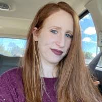 Miranda Dodd's Instagram, Twitter & Facebook