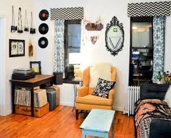 Turn your house into a home with home decor from kirkland's! 5 Cool And Quirky Apartment Decor Themes Rent Com Blog Apartment Decorating Themes Quirky Apartment Apartment Decor