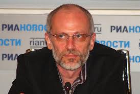 «роман бруно ясенского раскрывает картину одной из грандиозных соц. Aleksandr Gordon Kratkaya Biografiya Lichnaya Zhizn Foto