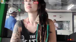 boquete perigoso em teleferico - XNXX.COM