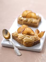 Recette Tartine Au Caramel Beurre Sale Et Chips De Pomme Recette Recette Tartine Chips De Pomme Alimentation