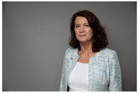 Ann christin linde is a swedish politician of the social democratic party who has been serving as minister for foreign affairs in the govern. Cv Ann Linde Government Se