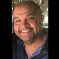 Javier Alonzo's Instagram, Twitter & Facebook