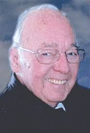 Scott Descoteaux's Instagram, Twitter & Facebook