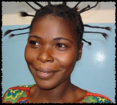 Vous êtes coiffeur ou avez besoin d'une nouvelle coupe et peut être d'une couleur ? Coiffure Africaine Crochet Beaux H
