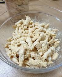 Gulung kulit popia dengan batang lidi atau straw minuman. Resepi Popia Nestum Paling Simple Sedap Rangup Elok Je