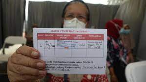 Vaksin virus corona lainnya yang dikembangkan oleh perusahaan sinovac , coronavac yang diklaim aman tetapi jumlah ini turun menjadi 10 persen untuk dosis kedua. Sederet Efek Samping Vaksin Sinovac China Untuk Lansia