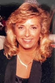 Karen Farrow's Instagram, Twitter & Facebook