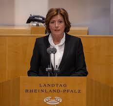Check spelling or type a new query. Malu Dreyer Wikipedia La Enciclopedia Libre