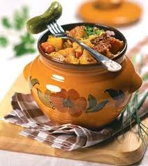как приготовить мясо в горшочке с картошкой и грибами Kartoshka S Myasom V Gorshochkah Govyadina V Gorshochke Kulinariya