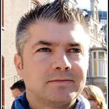 Derde examen middle management B ook in de pocket. Nog ff wachten op mijn  diploma nu.