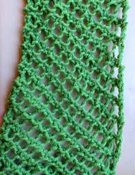 Let the yarn do all the work for you. Fishnet Scarf Pattern Lima Bean Lover