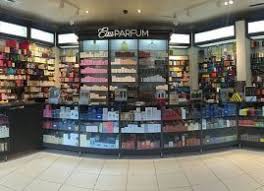 Visit the shopping destination on montréal's north shore, where people come to meet, shop and dine. Eau Parfum Carrefour Laval 63 Remise Www Muminlerotomotiv Com Tr