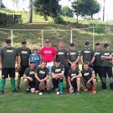 Over het algemeen zijn de spoorlijnen die op 0 eindigen (010, 270, enz.) de hoofdspoorlijnen. Softball Club North Star Dolni Poustevna Facebook