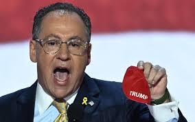 Bucking far-left flank, Democrats advance platform touting support for  Israel