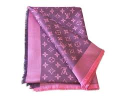 Replica louis vuitton leather l l01118 handbags. Louis Vuitton Scarf Wool Ref 79683 Joli Closet