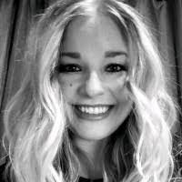 Cassie Stanley's Instagram, Twitter & Facebook