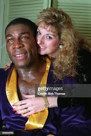 608 Frank Thomas Wife Stock Photos, High-Res Pictures, and Images