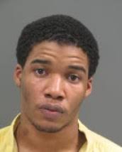 Man Who Stabbed Pregnant Girlfriend Sentenced to Jail