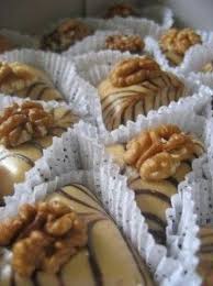 Pin By Beroune On Patisserie Orientale Food Chocolate Chip Cookies Desserts