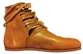 This was a simple sandal combined with leggings. Romans In Britain The Roman Soldier S Footwear Caligae And Calcei