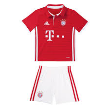 @fcbayernen @fcbayernes @fcbayernus @fcbayernar العربية fans: Fc Bayern Trikot Home Mini Kit Offizieller Fc Bayern Store