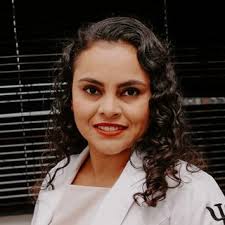 É normal a psicóloga só ouvir o paciente, na primeira consulta inicial sem  repassar algumas dicas?