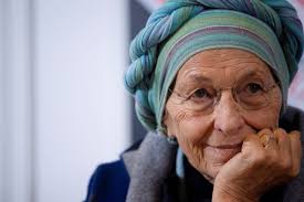 Emma Bonino contro la latitanza della politica sul suicidio assistito