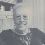 Edith Bott's Instagram, Twitter & Facebook