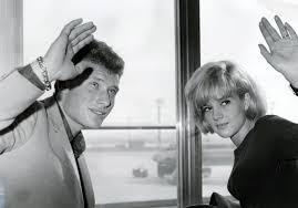 We did not find results for: Hommage A Johnny Hallyday Sylvie Vartan Ne Serait Pas La Bienvenue Elle
