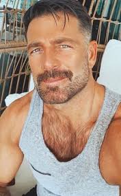 Robbie Currie (rc1967)