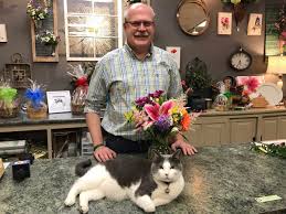 Roses are the most popular when it comes to special occasions because of the meaning behind their colors. Laura Barczewski On Twitter Everts Flower Shop Owner Brian Smith With Shop Resident Remington Cats Have Been A Long Time Part Of Everts Smallbusinessweek Whohd Https T Co 1yppynctpt
