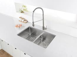 Ikon sinks combine the popular apron front style with the beauty, strength and durability of our silgranit material. 33 Inch Low Divide Undermount Tight Radius 60 40 Double Bowl 16 Gauge Stainless Steel Kitchen Sink Ruvati Usa