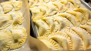 Www.iltarantino.it | visita il loro sito web qui. Ravioli Fatti In Casa Ripieni Di Ricotta Feta Rucola E Scorza D Arancia Le Ricette Di Margherita Net