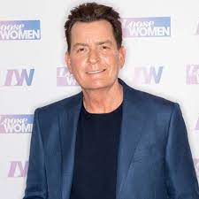 1 biography 2 work 3 2009 4 personality 5 resume 6 relationships 7 behind the scenes 8 photos 9 references young's mother was a police officer in washington, d.c. Charlie Sheen Reflects On Regrets 10 Years After Tiger Blood Phase E Online Deutschland