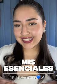 Karla Paz (@karlapaz._)