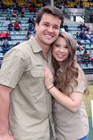 What did bindi irwin wear to the beach? Bindi Irwin Pregnant Expecting 1st Child With Husband Chandler Powell Hollywood Life