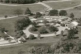 The typical home value of homes in rochester hills is $371,494. Buildings Oakland University Ou Libraries