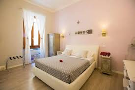 A cheap london bed and breakfast (b&b) or guesthouse is perfect for visitors looking to book accommodation for less. Bed Breakfast In Rome Cheap B B In The Centre Of Rome