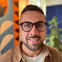 2500+ "Signore" profiles