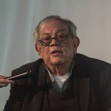 Muere guionista Xavier Robles tras accidente de auto